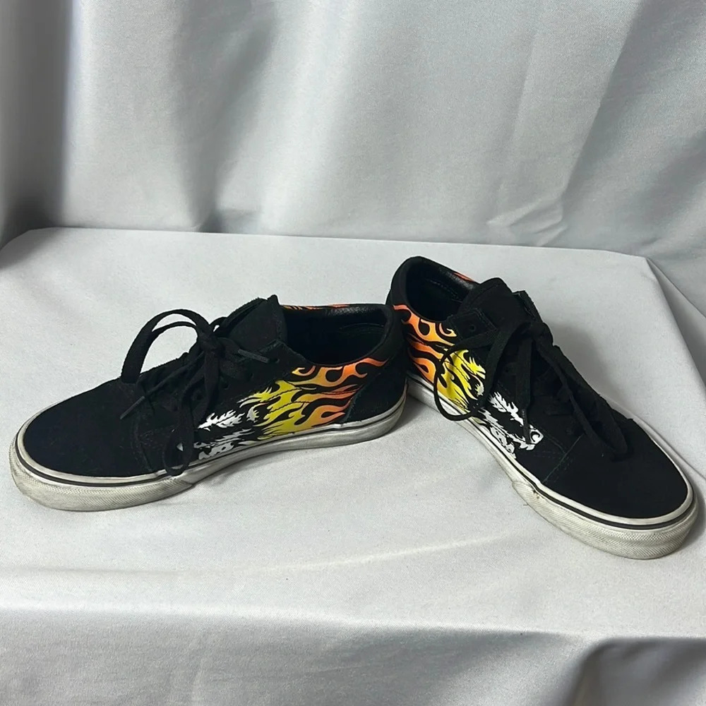 Vans Flame Dragon Sneakers Black Skate Shoes Juniors 5 Mens 4 Womens 6.5